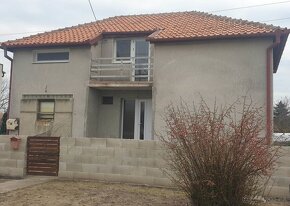 Na predaj veľký rodinný dom v obci Mojzesovo - 15