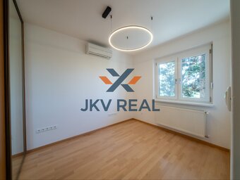 Na predaj zrekonštruovaný 5- izbový rodinný dom v Zálesí s v - 15