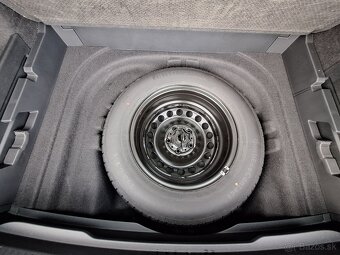 Volkswagen Golf, 1,0TSi ALU 17" NOVÉ PNEU - 15