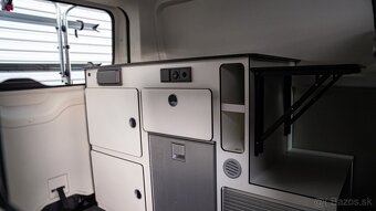 Ford Transit Custom Panama 2.0 TDCi  obytné vozidlo 5- miest - 15