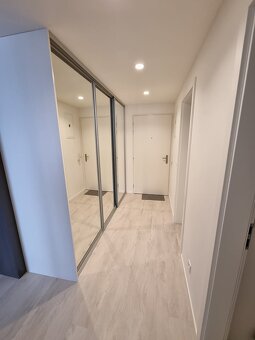 Krásny 2 izbový byt rezidencia Pri Radnici, centrum - 15