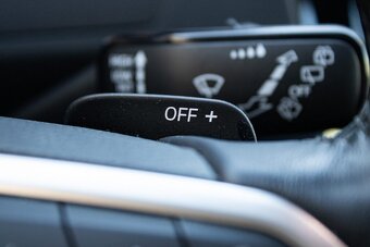 Volkswagen Passat Variant 2.0 TDI EVO Elegance DSG - 15