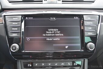 Škoda Superb 2.0 TDI DSG Sport Line - 15