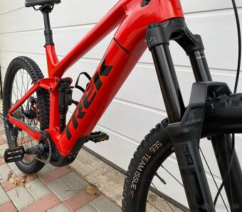 Trek Rail 9.8 XT Carbon 750Wh Smart systém - 15