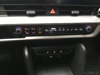 Kia Sportage 1.6 CRDI MHEV Gold M6 - 15