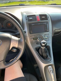 Toyota Auris 1.6 valvematic - 15