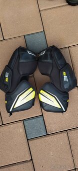 Hokejová výstroj - 15