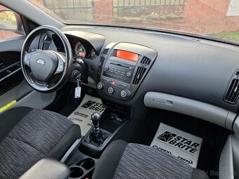 Kia Ceed SW 1.6 16V • Benzín • 85kw • Mod. 2010 - 15