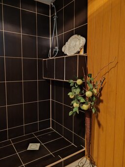 NOVINKA Rodinný dom, sauna, garáž Hlboké - 15