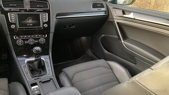 Volkswagen Golf 7 Variant 2.0 TDI BMT 150k Highline - 15