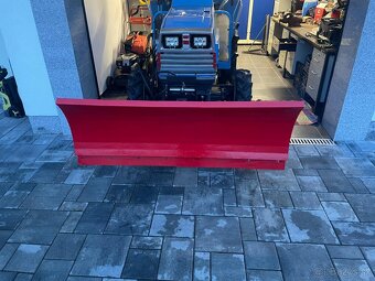 Traktor ISEKI TA230 - 15