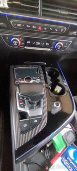 Predám Audi Q7 - 15