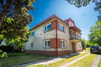 EXKLUZÍVNY PREDAJ RODINNÉHO DOMU SO ZÁHRADOU - 15