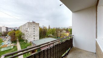 Prenájom 3-izbového zariadeného bytu - Považská ulica - 15