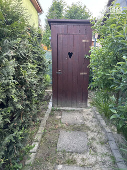 Krásna záhrada v Kráľovej nad Váhom 260 m2 v OV - 15