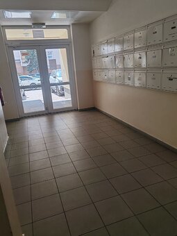 3 - izbový byt s dvoma balkónmi v centre mesta Malacky - 15