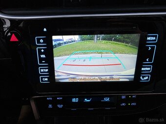 Toyota Auris 1,6 Benzin Automat Top Stav kúpene na Sk - 15