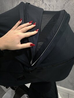 TROJKOMBINÁCIA NAJNOVŠÍ STOKKE XPLORY X ALL BLACK - 15