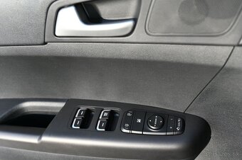 Predám KIA Sportage 1.6, odpočet DPH - 15