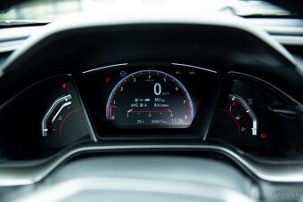Honda Civic Sport Plus - 15