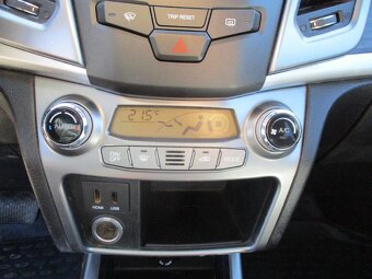SSANGYONG KORANDO 2,2D 130kw AWD Navi Aut DPH 2016 - 15