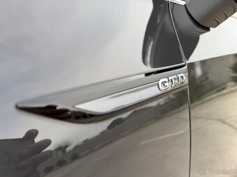 Volkswagen Golf GTD - 15
