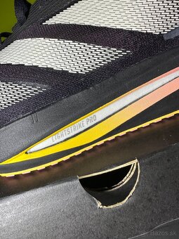 Bezecke tenisky Adidas Adizero - 15