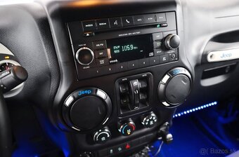 Jeep Wrangler/ Rubicon 3.6 / V6 / 4x4/ R20 - 15