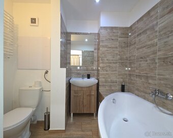 Krátkodobý Prenájom-Apartmán BB od-3 hod- - 15