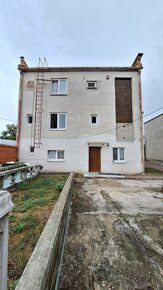 Rodinný dom, 2 kúpeľne, kúrenie, čiastočná rekonštrukcia - 15