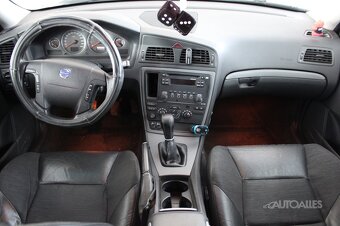 Volvo V70 2,5 T + LPG 154 kW AWD - 15