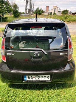 Daihatsu Sirion - 15