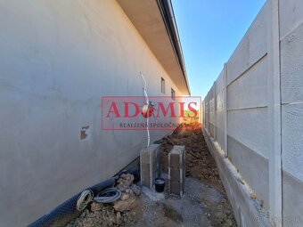 predáme 4izb. bungalov,131m2, teraska, obecná voda,ČOV, opti - 15