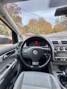 Volkswagen Touran 1.9 TDi, 2009, 7 miestny - 15