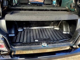 Lada Niva 1,7i 2121 4x4 - 15
