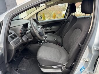 Fiat Grande Punto 1.4 8v Active - 15