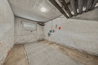 VEĽKÝ 4-IZB. BYT, PÔVODNÝ STAV, TEHLA, PARKING, OLBRACHTOVA - 15