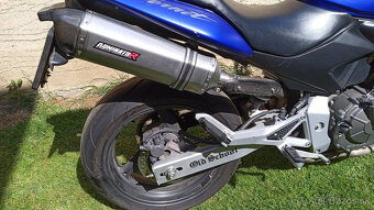 Honda CB600F Hornet - 15