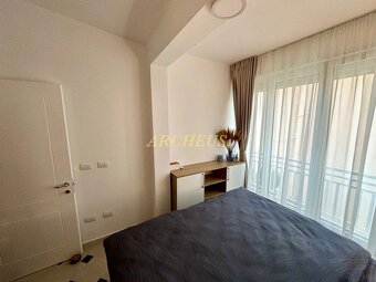 3-IZBOVÝ APARTMÁN S TERASOU S VÝHĽADOM NA MORE, ALBÁNSKO - 15