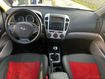 KIA Ceed 1.4 Benzín - 15