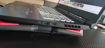 Acer Nitro 5 - 15