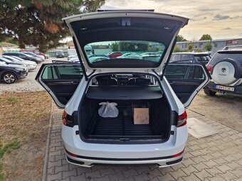 Škoda Superb Combi III 2.0 TDi DSG7 Scout 4x4 200k (diesel) - 15