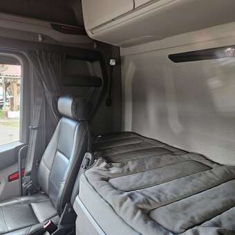 SCANIA R580 6x4 Lesovoz - 15