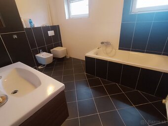 Prenájom 5 izb.rod.domu,315 m2 - Budatín, Žilina - 15