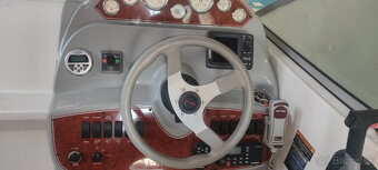 BAYLINER 265 SB - kajutový motorový čln (odpočet DPH) - 15
