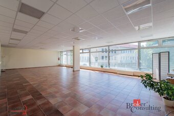 Na predaj Polyfunkčný obchodný priestor Banská Bystrica, CE - 15