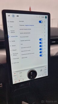 Ford Mustang Mach-E 75,7kWh RWD MAX, 221kW za 28.990 € s DPH - 15