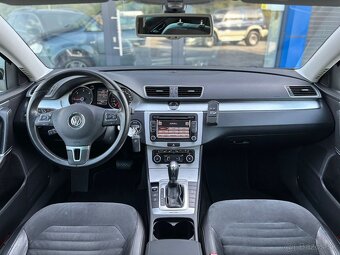 Volkswagen Passat Variant 2.0 TDI 4MOTION 2011 211000km - 15
