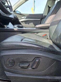 Audi e-tron 55 quattro - 15