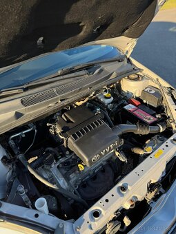 Toyota Yaris 1 - 15